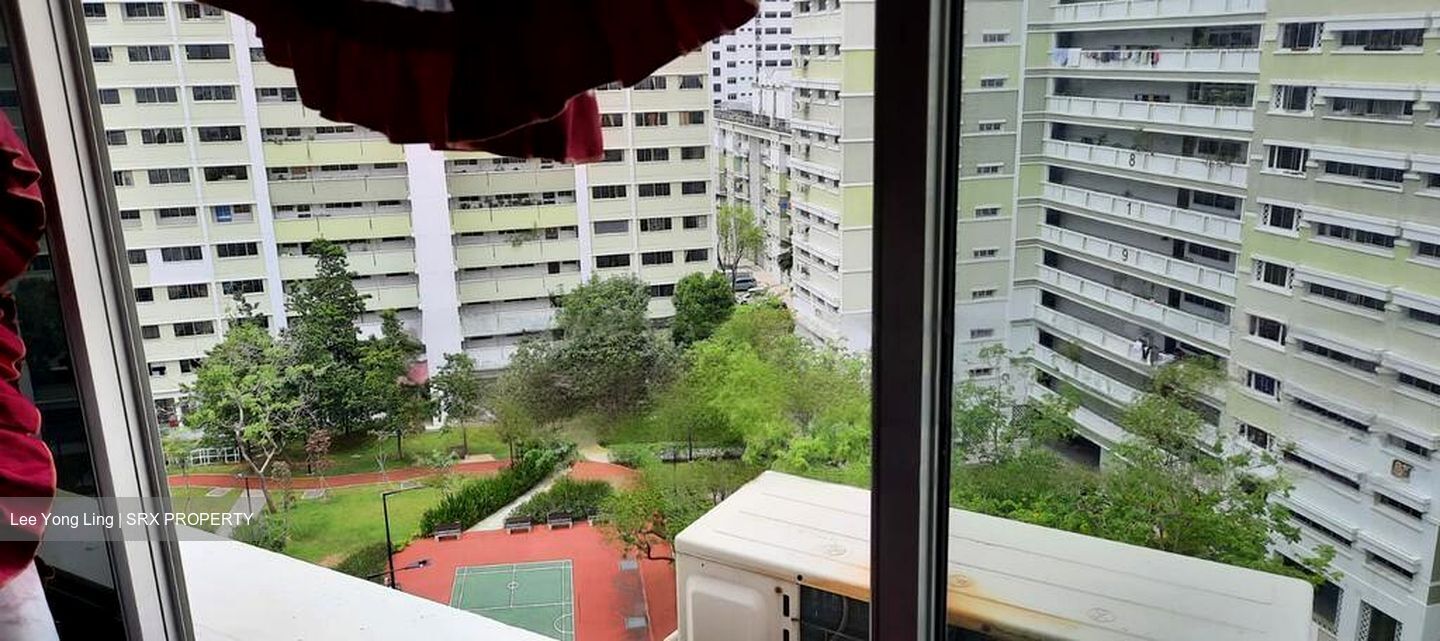 Blk 831 Jurong West Street 81 (Jurong West), HDB Executive #574021171